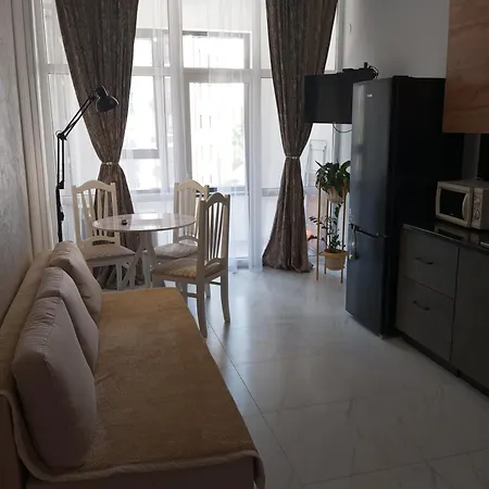 Cozy Apartment In Exclusive Star Almaty Exterior photo