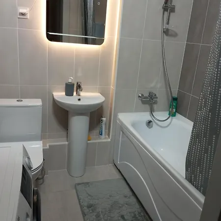 Cozy Apartment In Exclusive Star Almaty Exterior photo